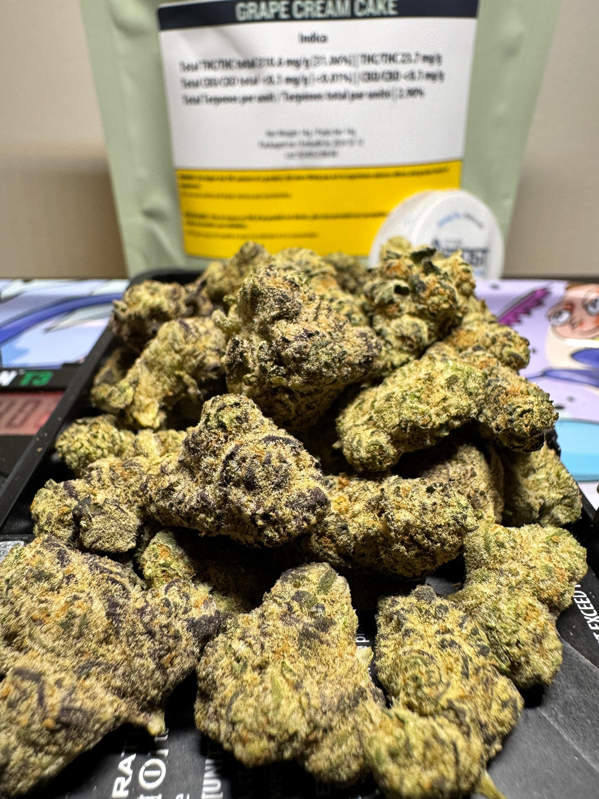 Grape Cream Cake THCa Flower